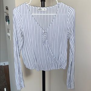 Hollister Top!